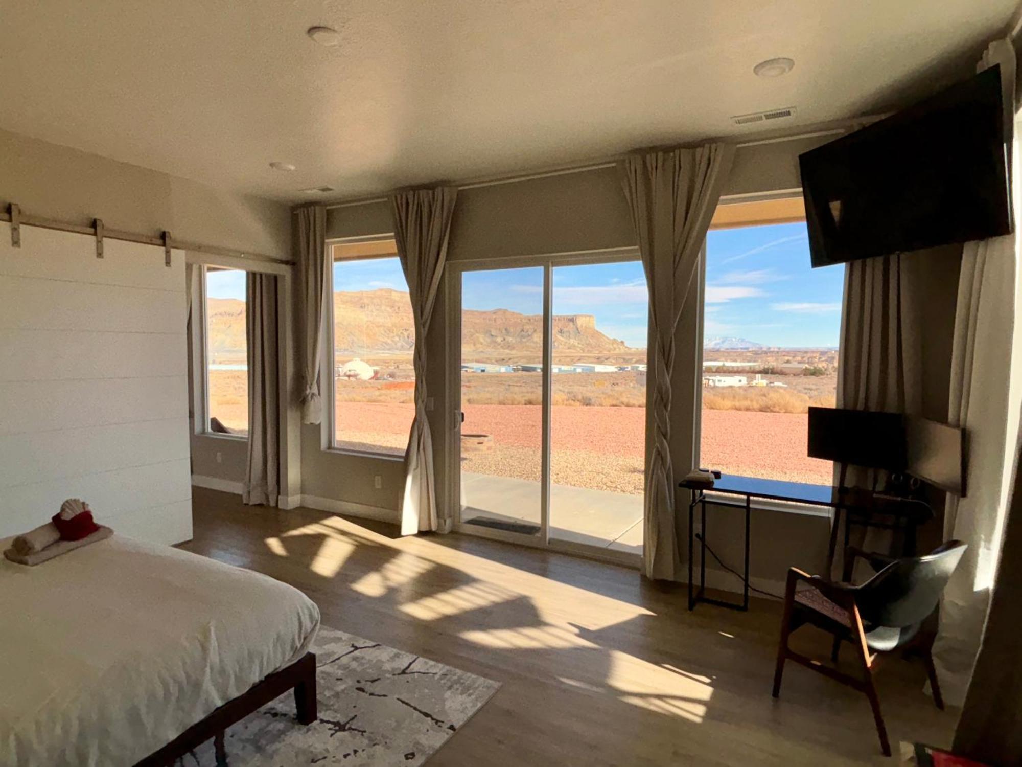 Page Arizona Border Town- Crimson Suite, Desert Canyon Getaway With Views Big Water Luaran gambar