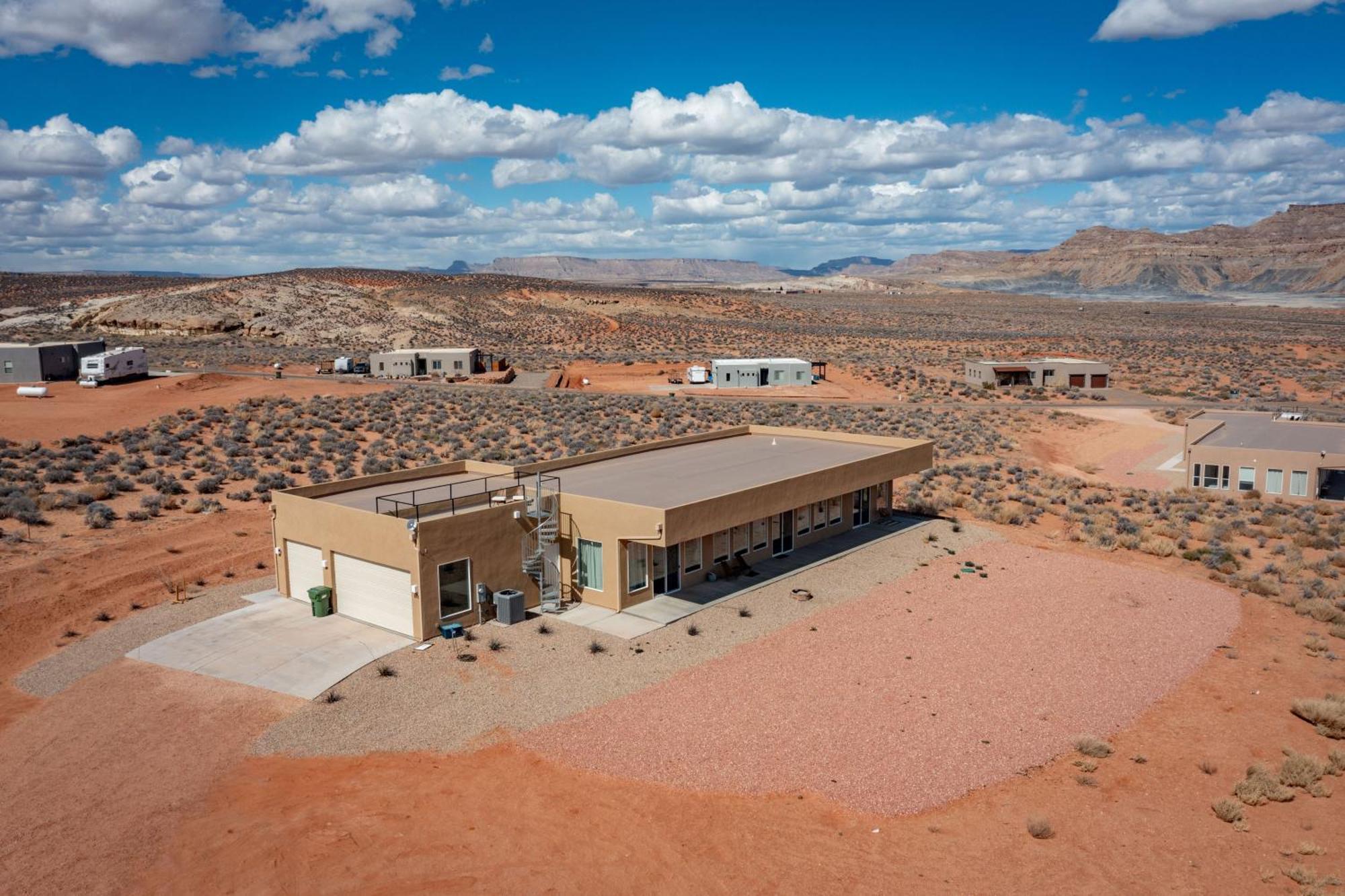 Page Arizona Border Town- Crimson Suite, Desert Canyon Getaway With Views Big Water Luaran gambar